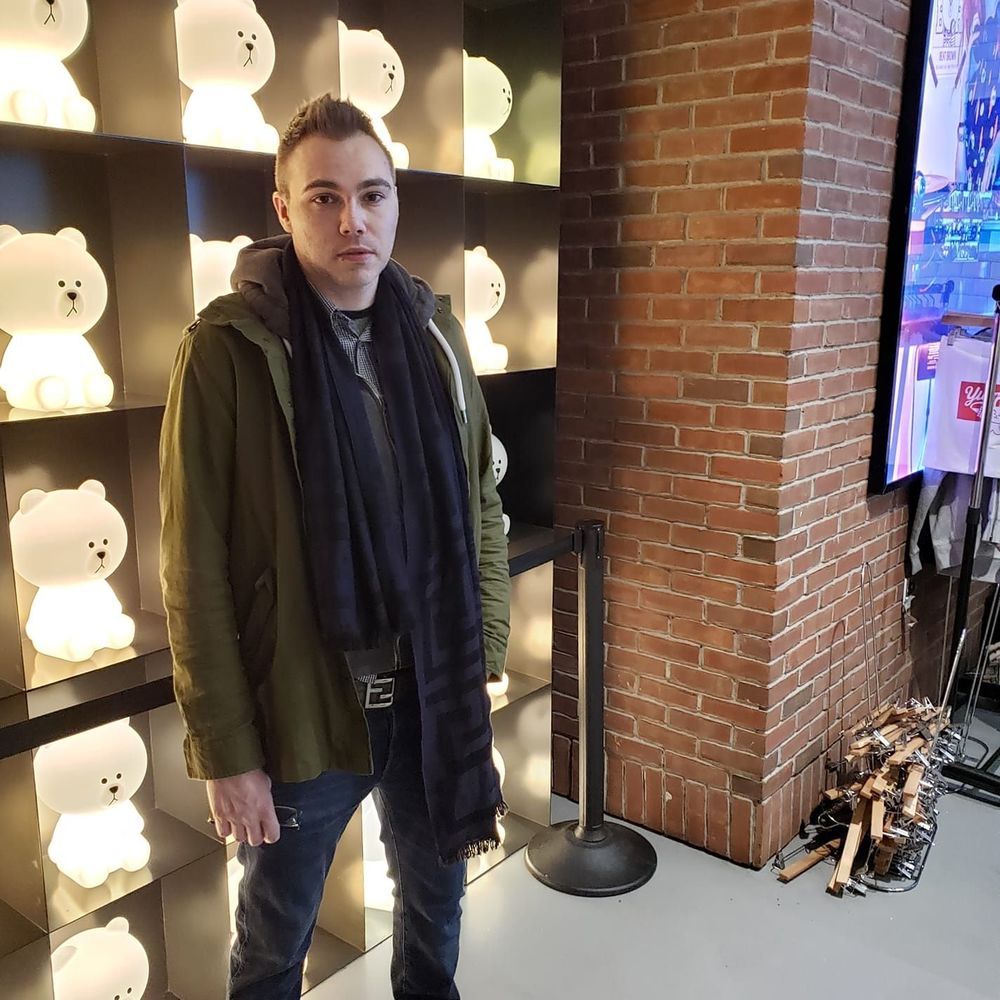 Meet your Posher, M